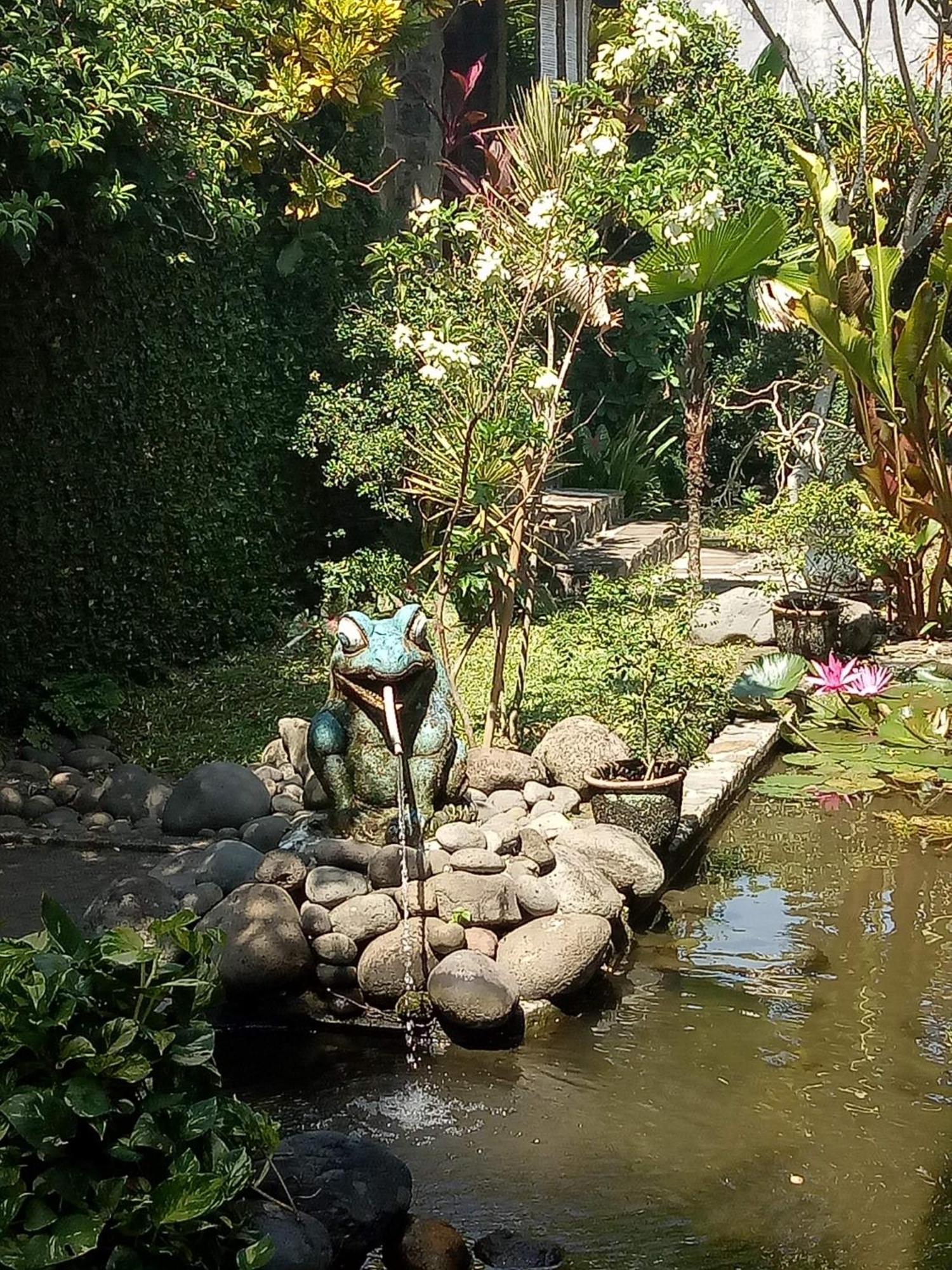Adams Homestay Pangandaran Bagian luar foto